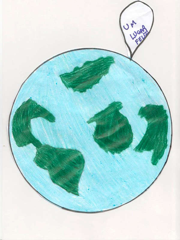 Desenho do planeta terra, com um balãozinho onde se lê "um lugar feliz"