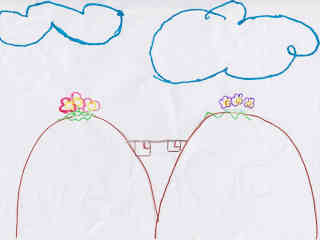 Desenho em hidrocor de duas montanhas com um bondinho entre elas, com flores no topo das montanhas e nuvens ao fundo