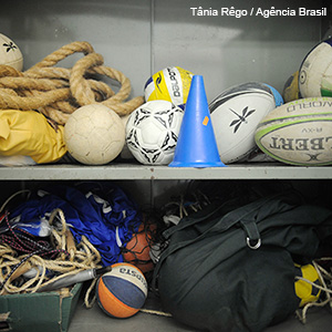 Bolas utilizadas para a prática de diversos esportes